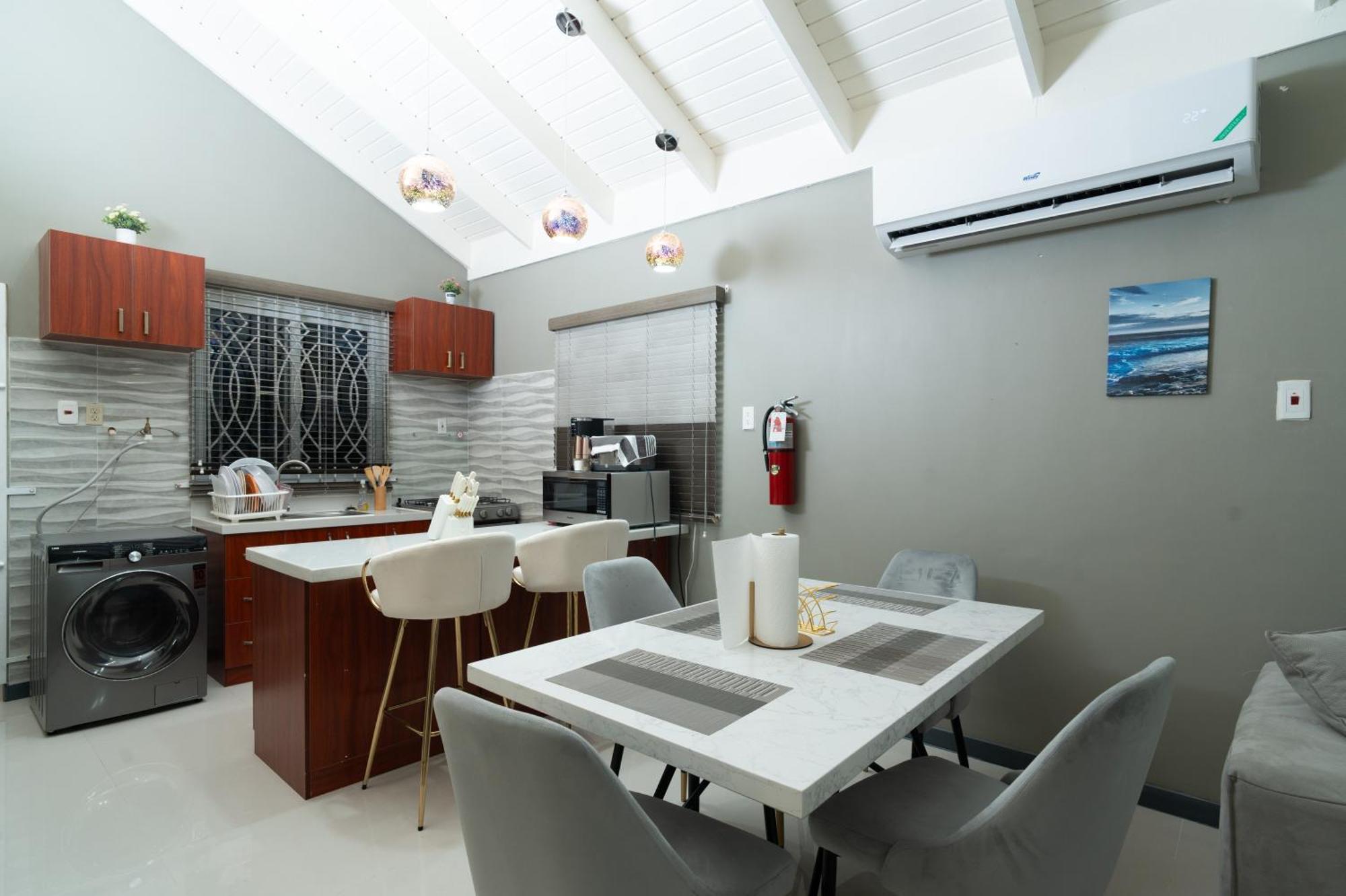 Sky View Villas @ Edmund Ridge Estate Montego Bay Luaran gambar